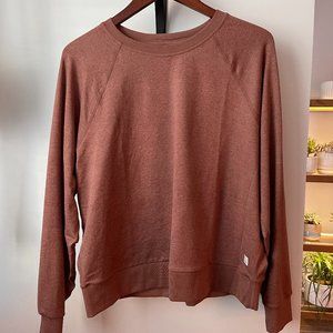 Vuori Long Sleeve Halo Crew - Women's Large. Rosewood Heather